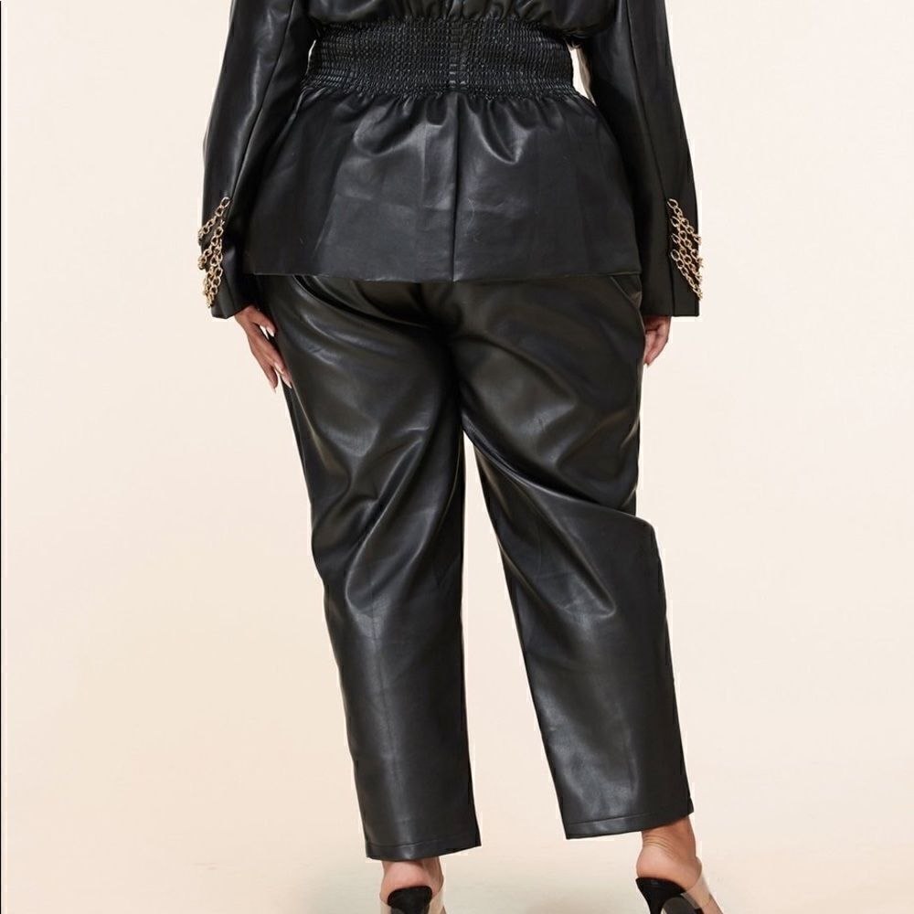 New Plus Size Vegan Leather Pantsuit L'atise by Amy - Picture 11 of 14